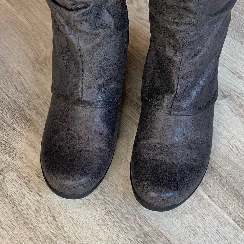 BareTraps Dark Gray Over the Knee Boots - Picture 4 of 16